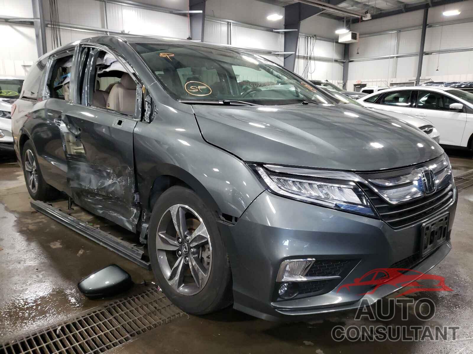 HONDA ODYSSEY 2018 - 5FNRL6H87JB071565