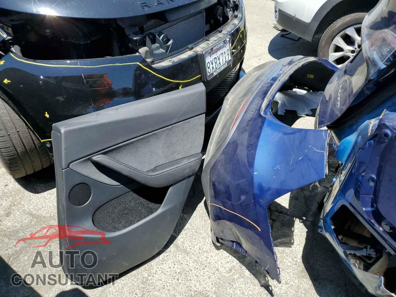 TESLA MODEL Y 2023 - 7SAYGDEE5PF913331