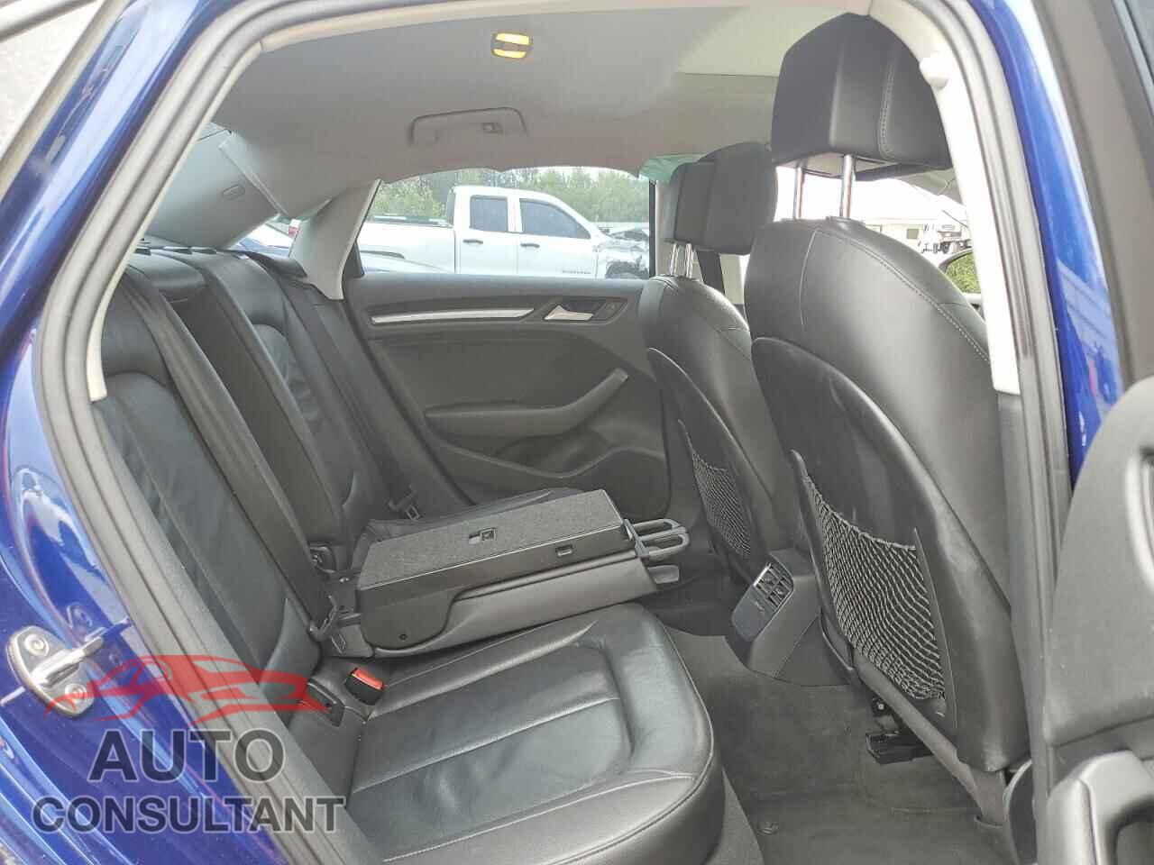 AUDI A3 2015 - WAUAJGFF5F1060541