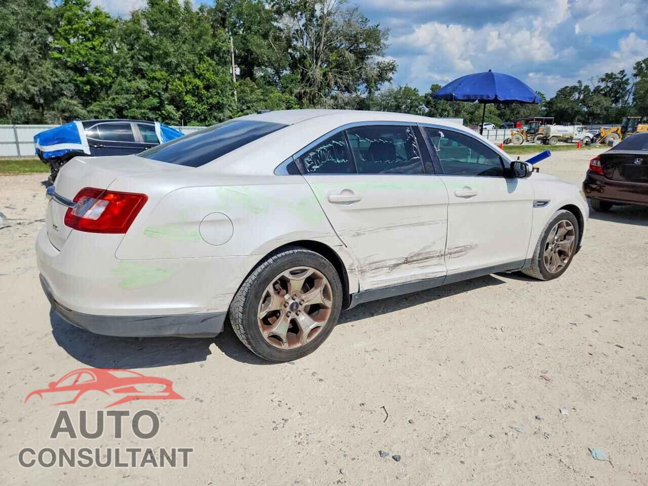 FORD TAURUS 2012 - 1FAHP2EW5CG121163
