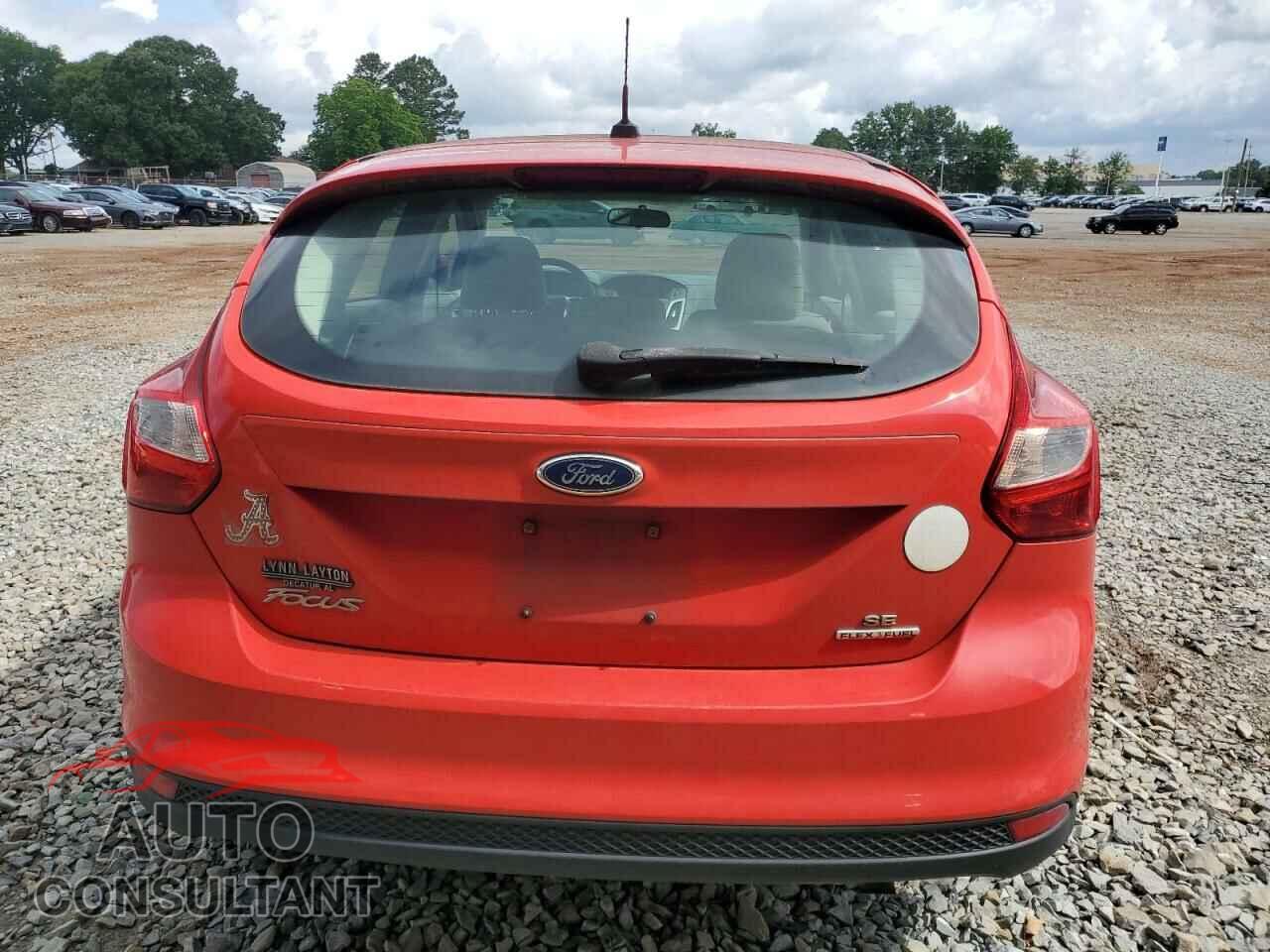 FORD FOCUS 2014 - 1FADP3K25EL152879