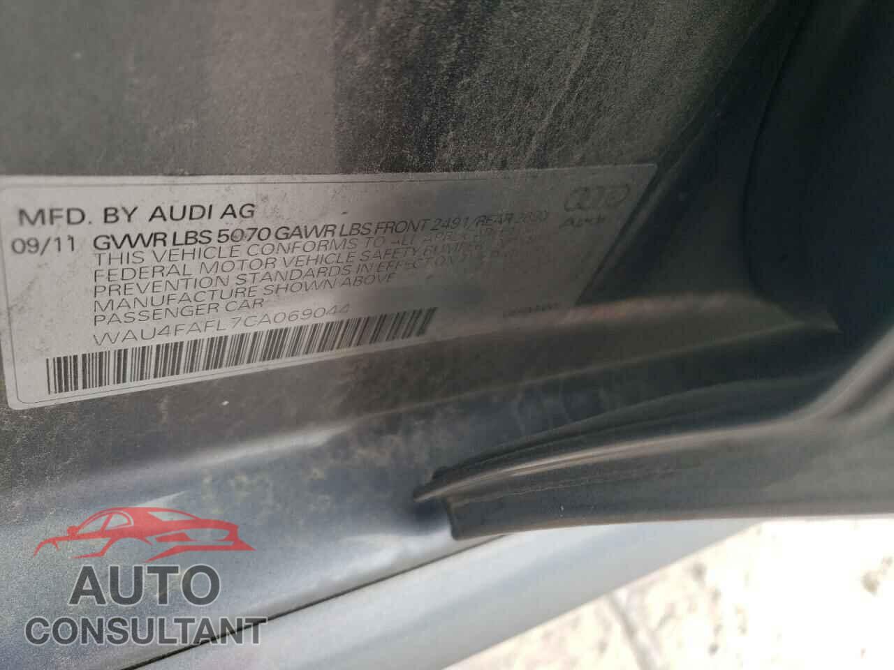 AUDI A4 2012 - WAU4FAFL7CA069044