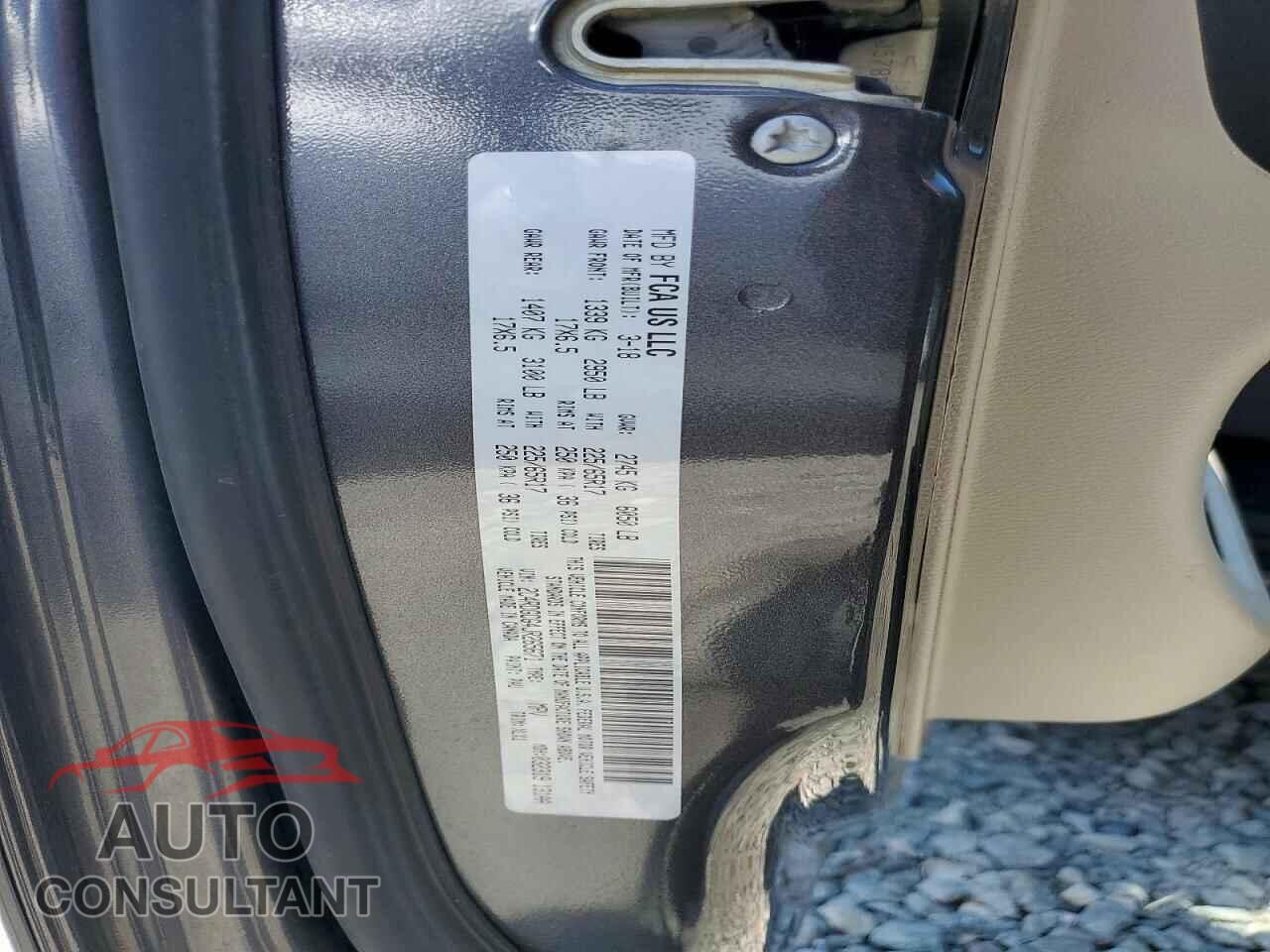 DODGE CARAVAN 2018 - 2C4RDGCG4JR265671