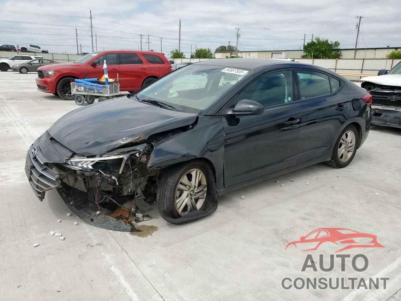 HYUNDAI ELANTRA 2019 - 5NPD84LF2KH407499