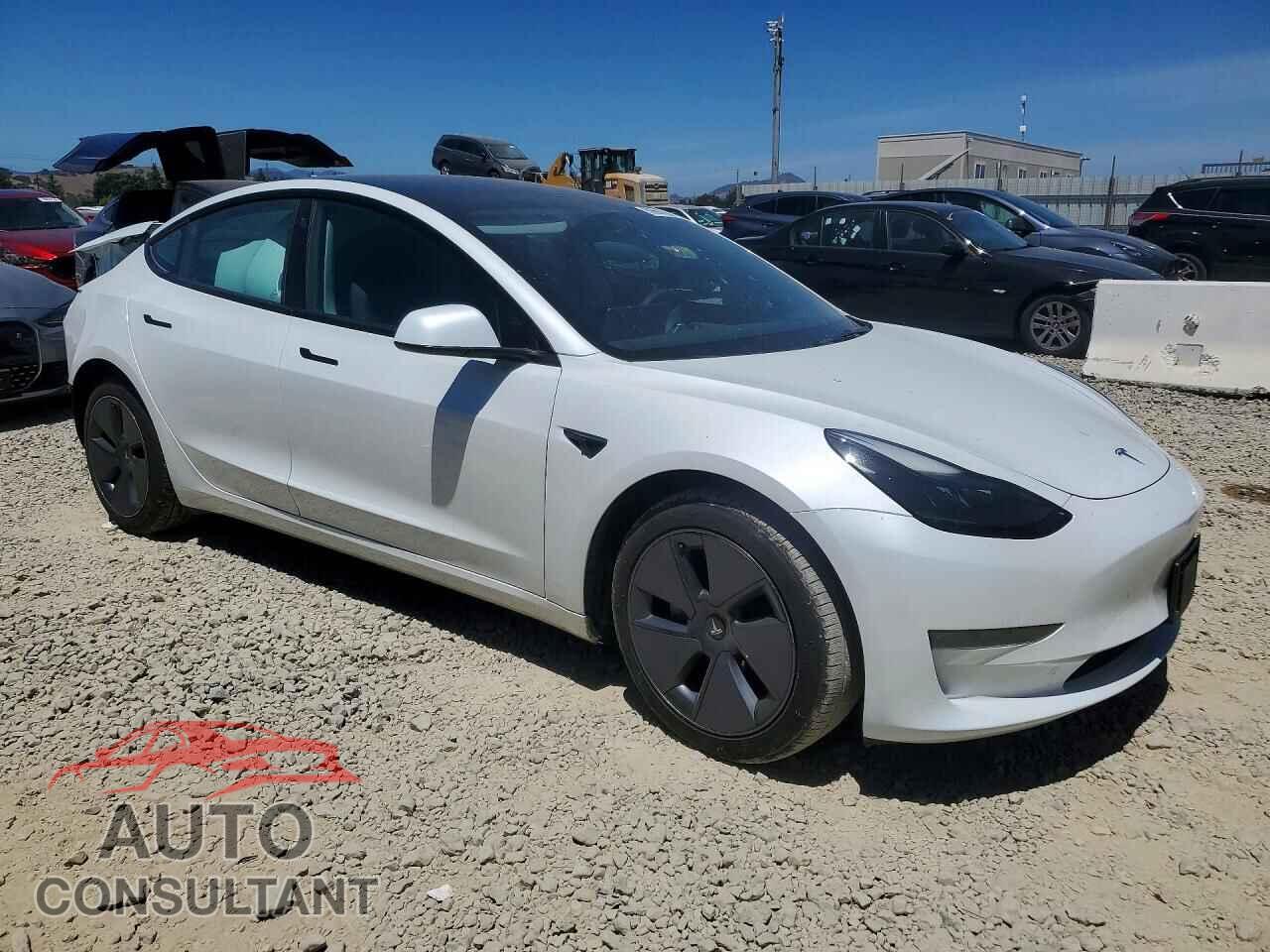 TESLA MODEL 3 2023 - 5YJ3E1EA7PF404110