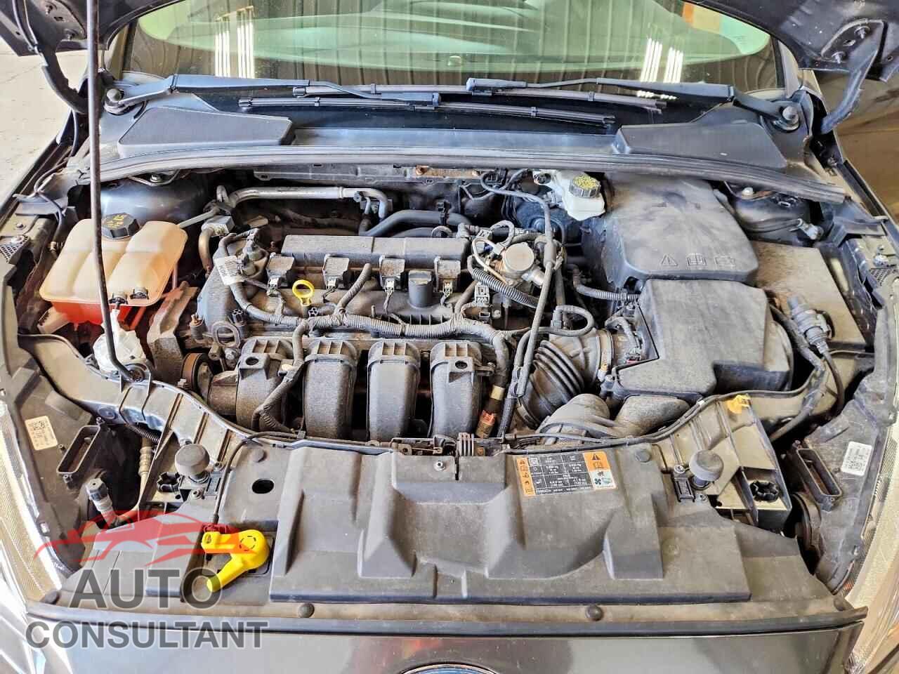 FORD FOCUS 2018 - 1FADP3F22JL266830