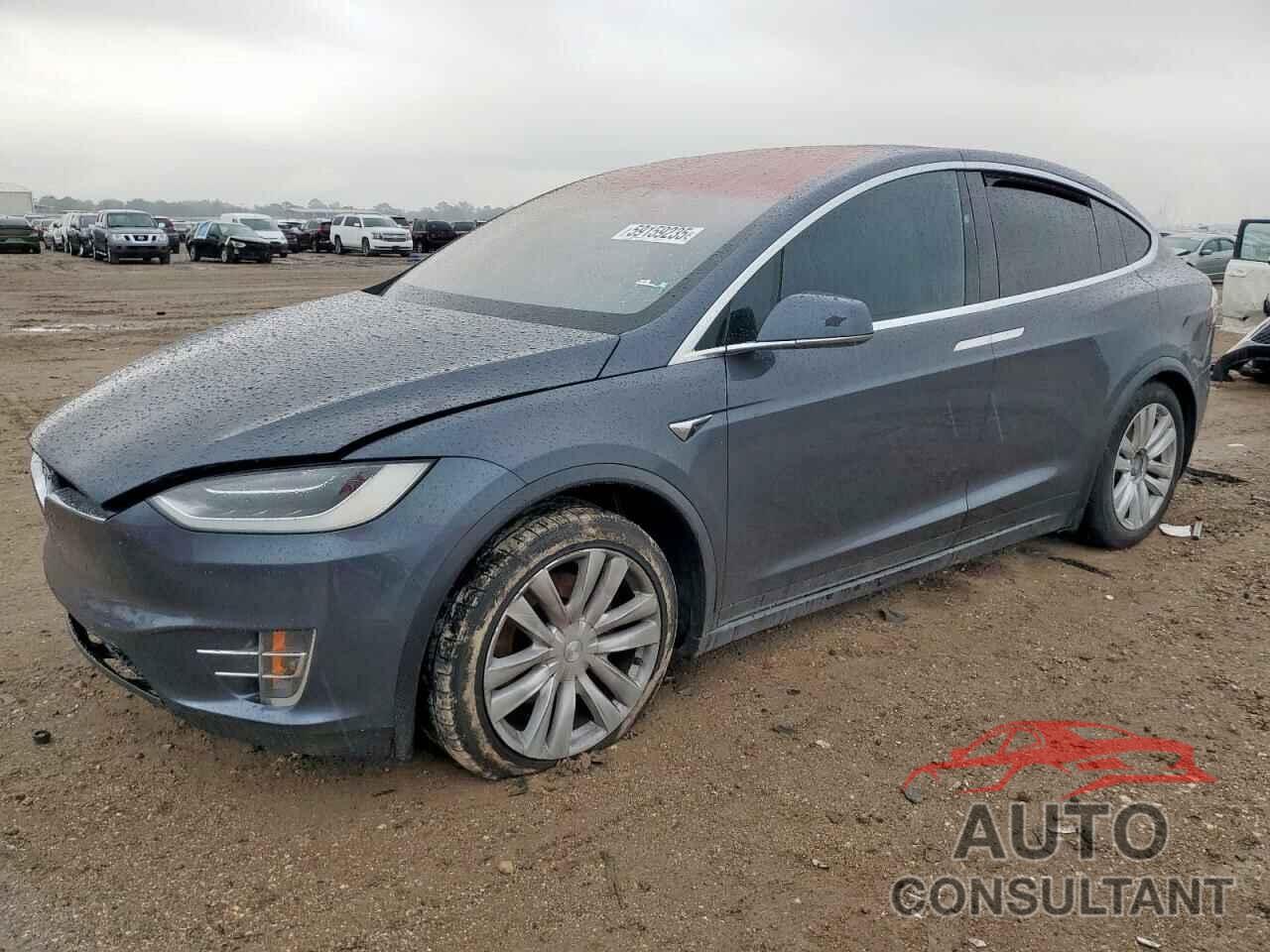 TESLA MODEL X 2016 - 5YJXCDE25GF026001