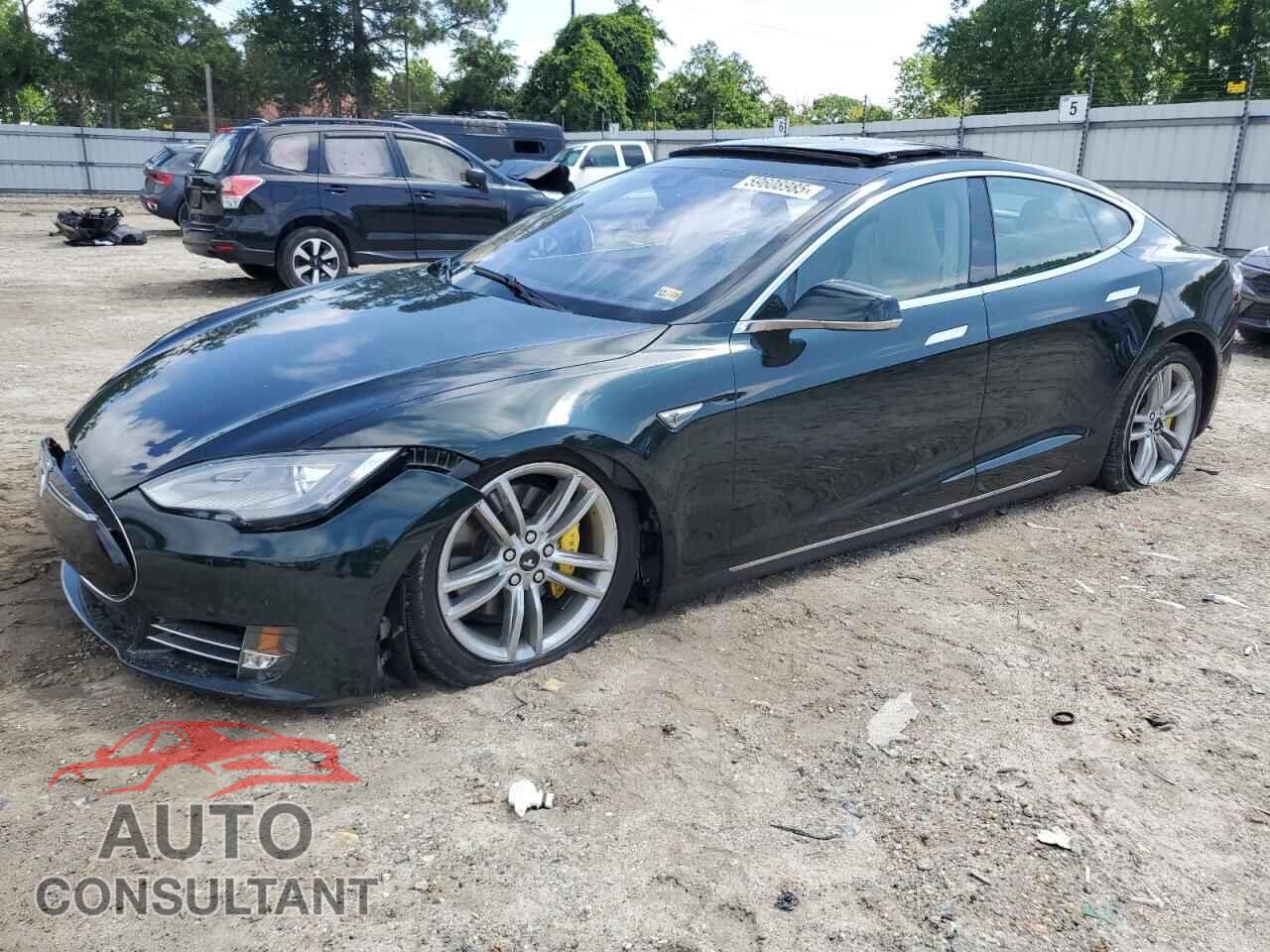 TESLA MODEL S 2015 - 5YJSA1S24FF093173