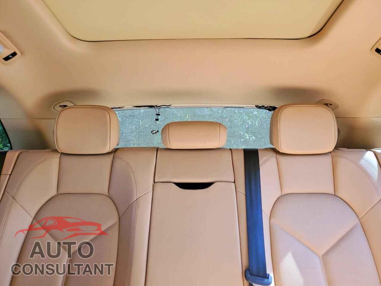 PORSCHE MACAN 2016 - WP1AB2A55GLB50455