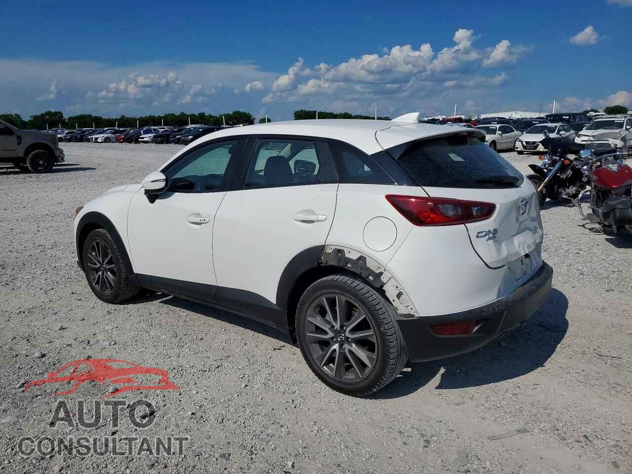 MAZDA CX-3 2017 - JM1DKFC76H0145076