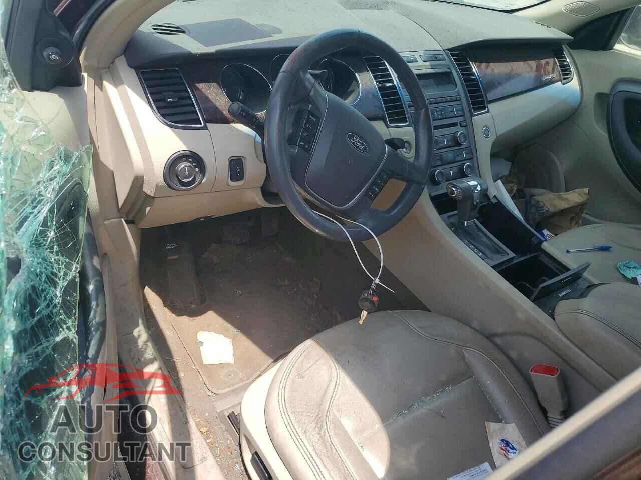FORD TAURUS 2010 - 1FAHP2EWXAG145231