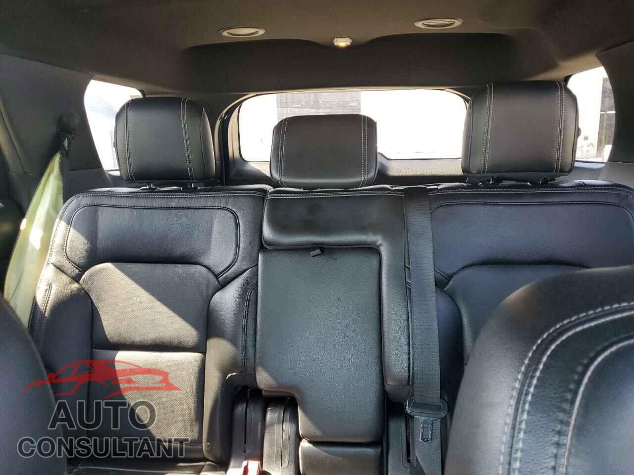 FORD EXPLORER 2016 - 1FM5K7F80GGB15927