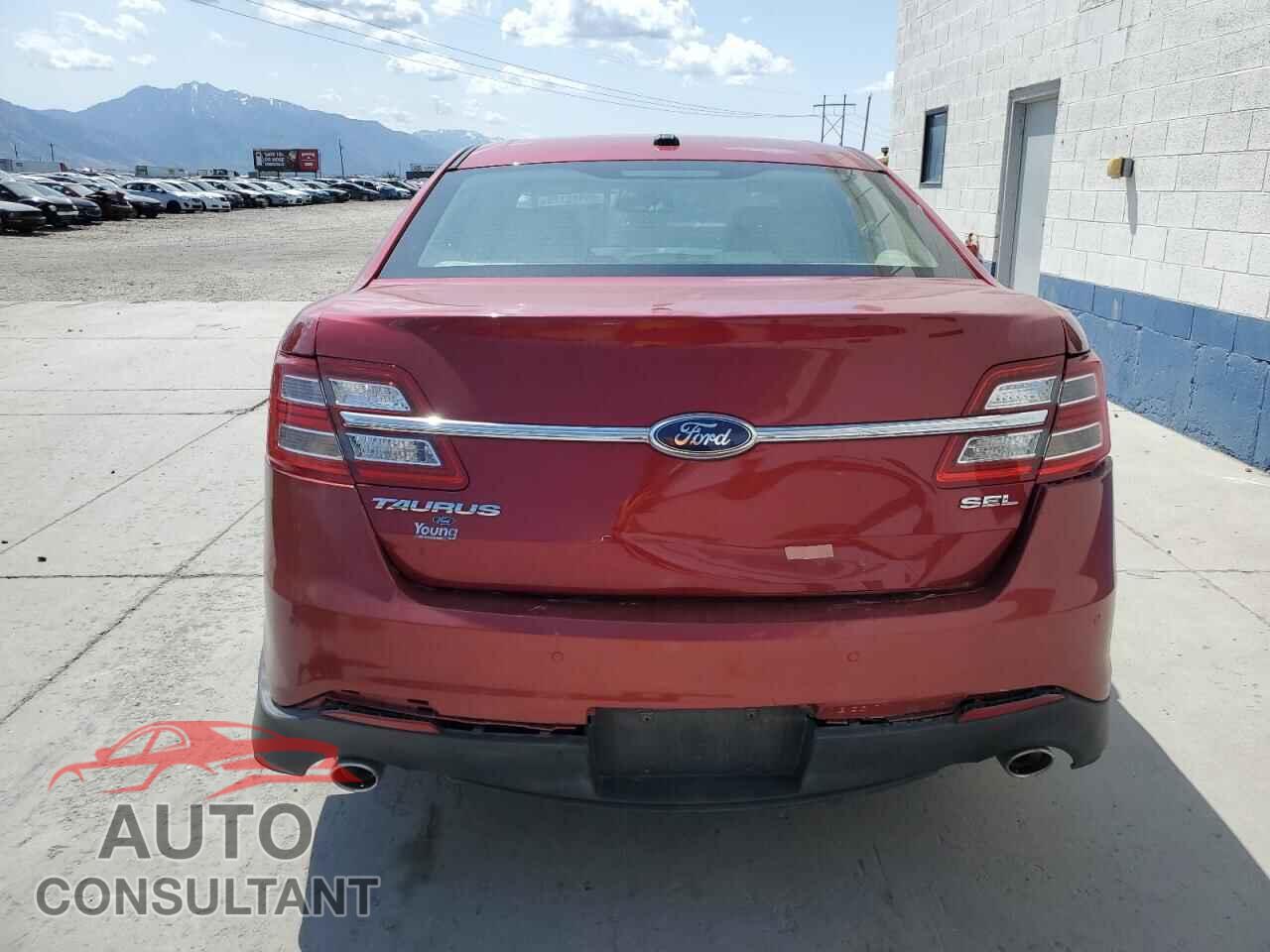 FORD TAURUS 2013 - 1FAHP2E86DG121983