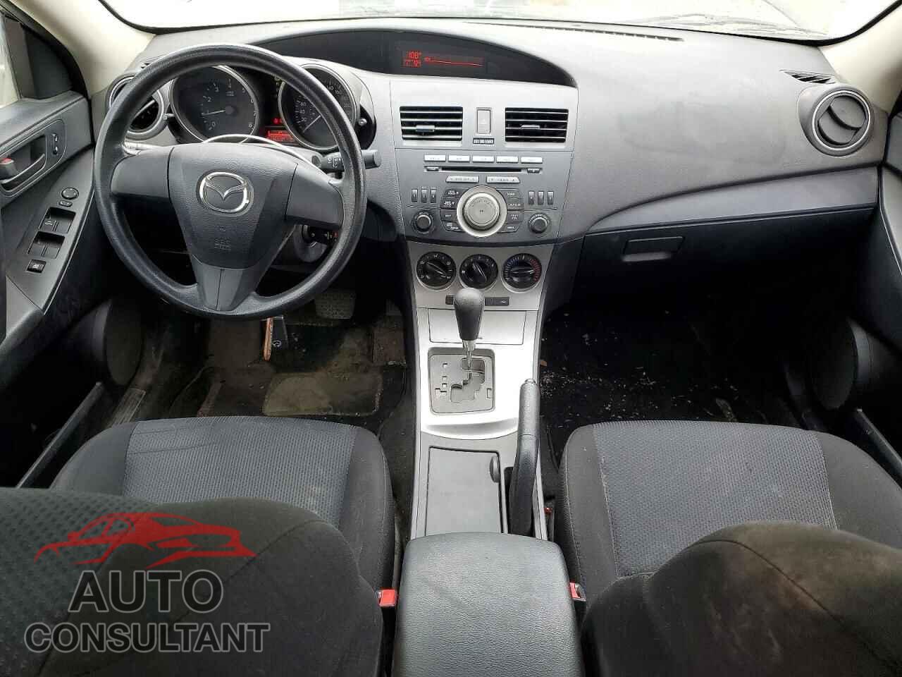 MAZDA 3 2011 - JM1BL1UF3B1412673
