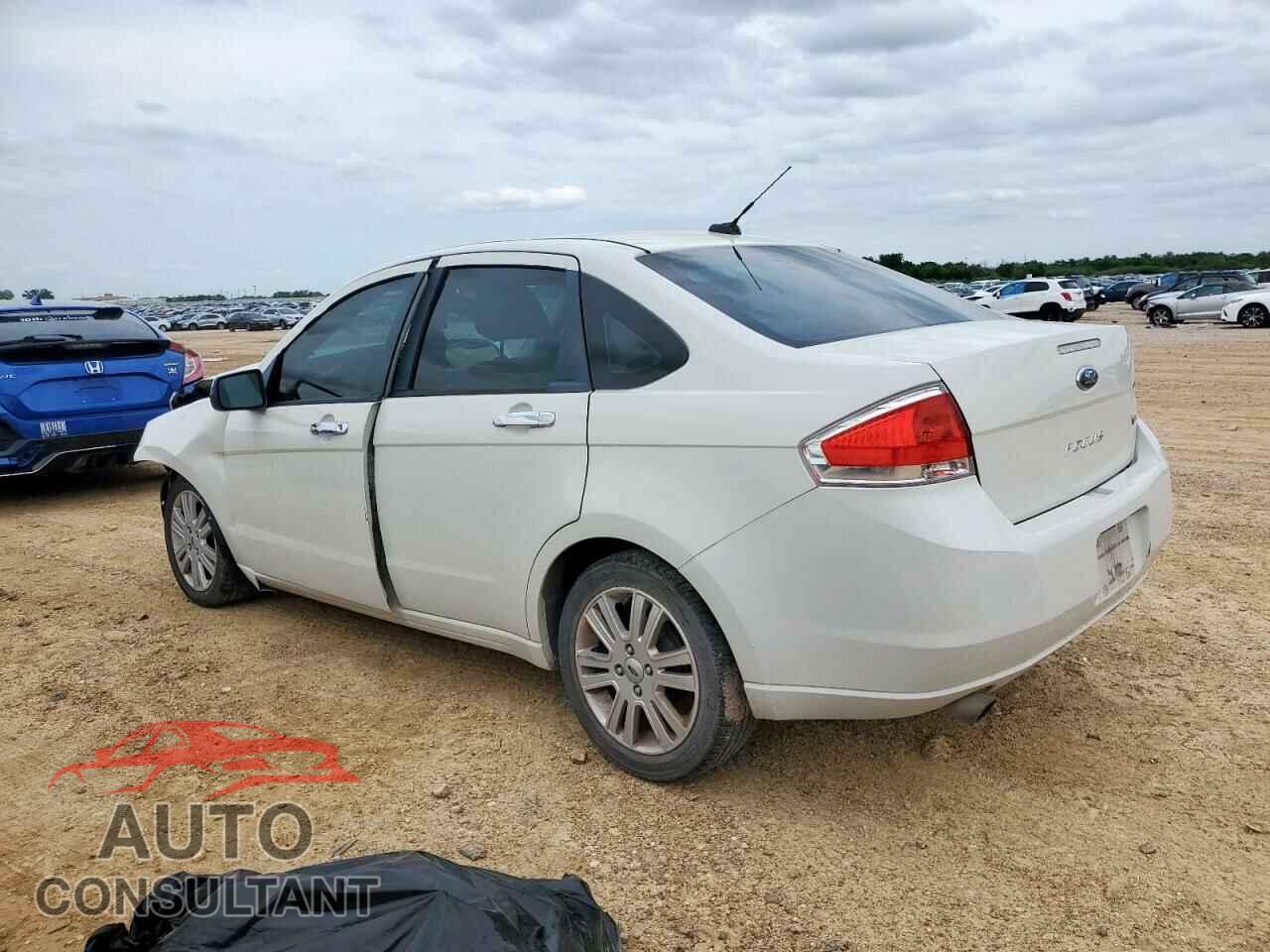 FORD FOCUS 2011 - 1FAHP3HN9BW169262