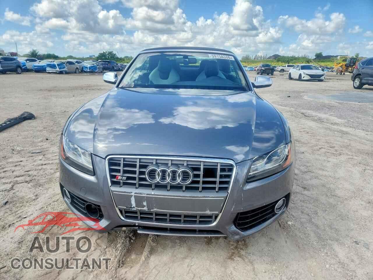 AUDI S5/RS5 2012 - WAUVGAFH6CN005759