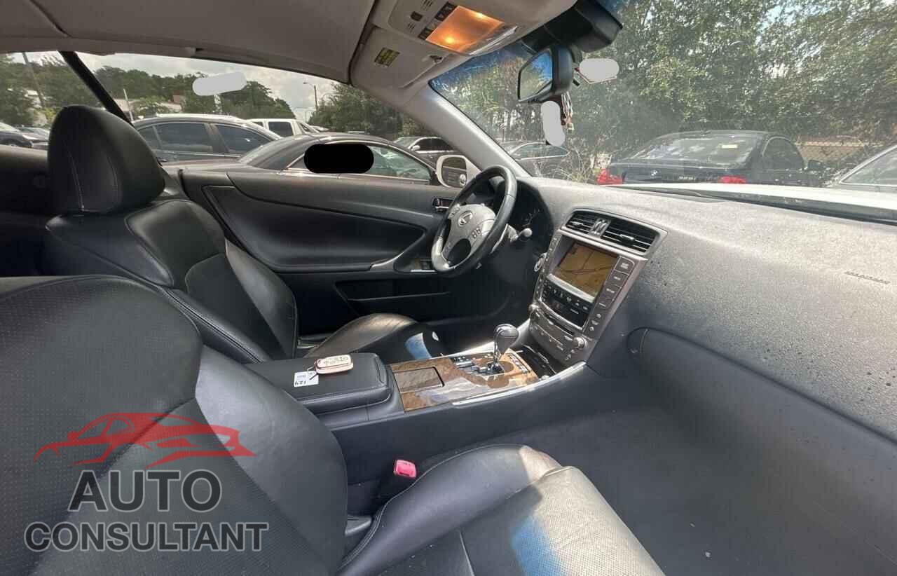 LEXUS IS 2010 - JTHFF2C21A2511092