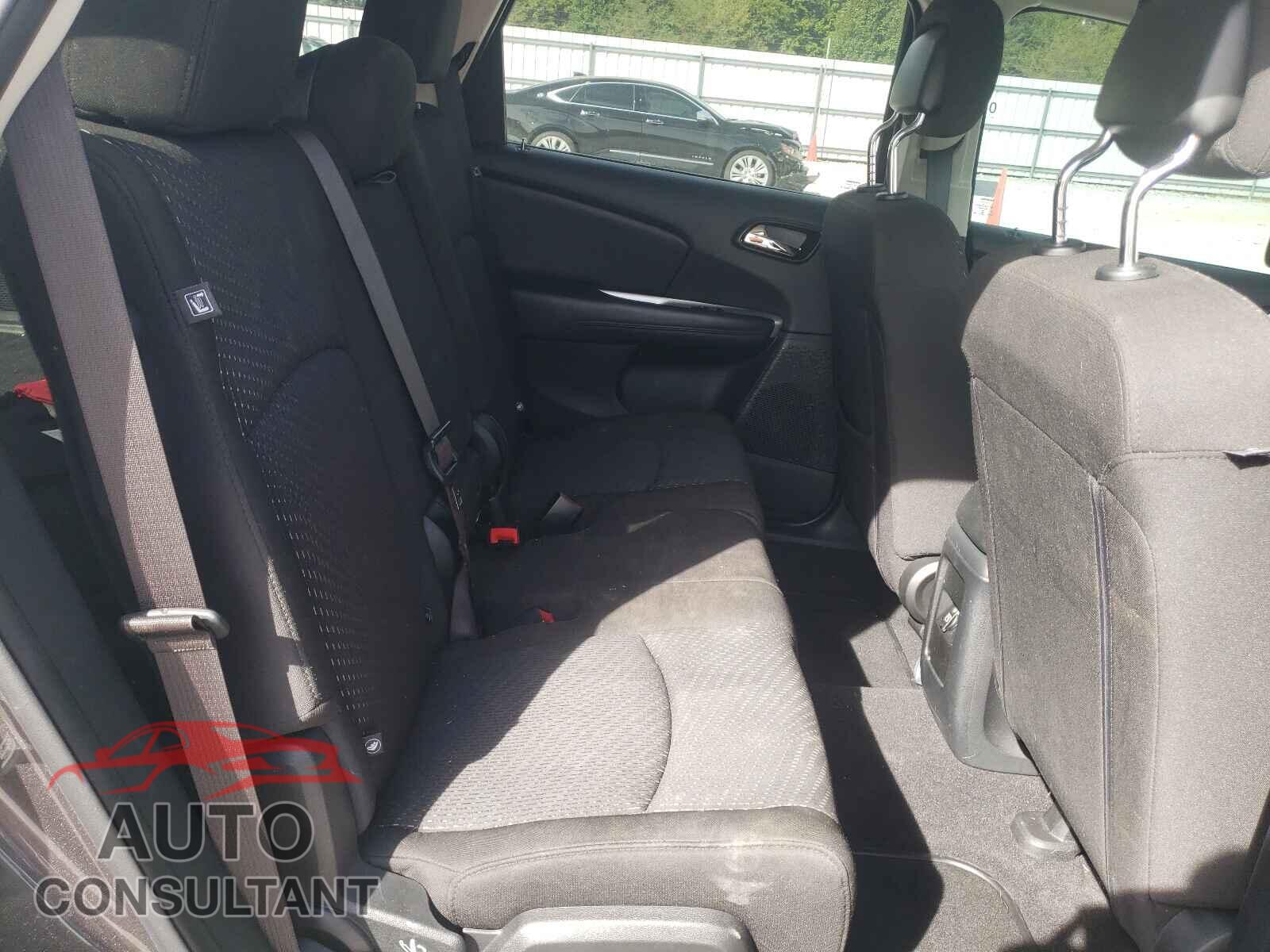 DODGE JOURNEY 2019 - 3C4PDCBB3KT856823