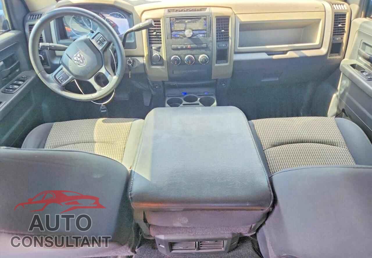 DODGE RAM 1500 2012 - 1C6RD7KT1CS174560