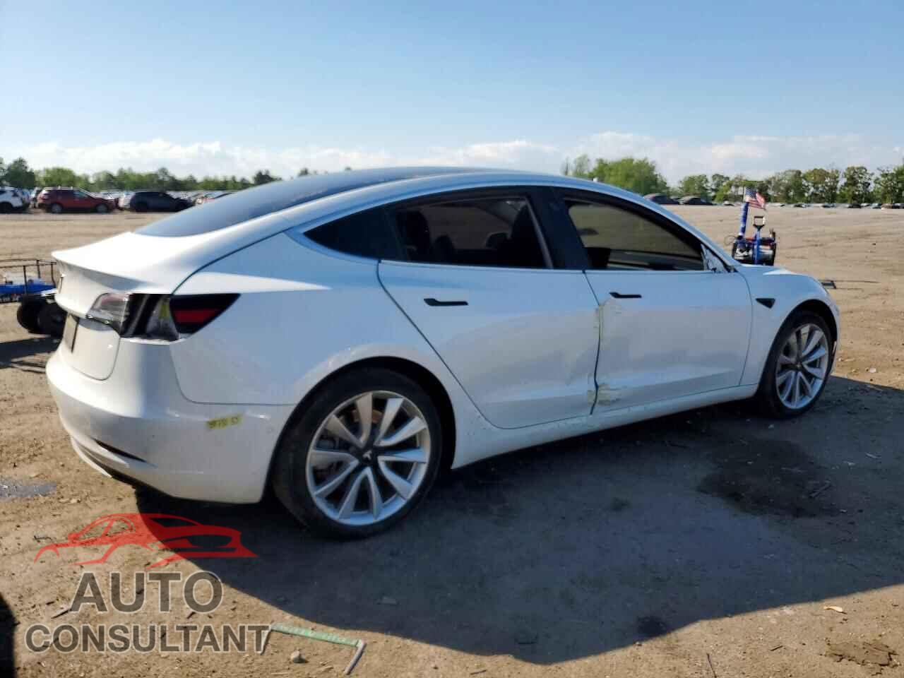 TESLA MODEL 3 2019 - 5YJ3E1EA4KF446596