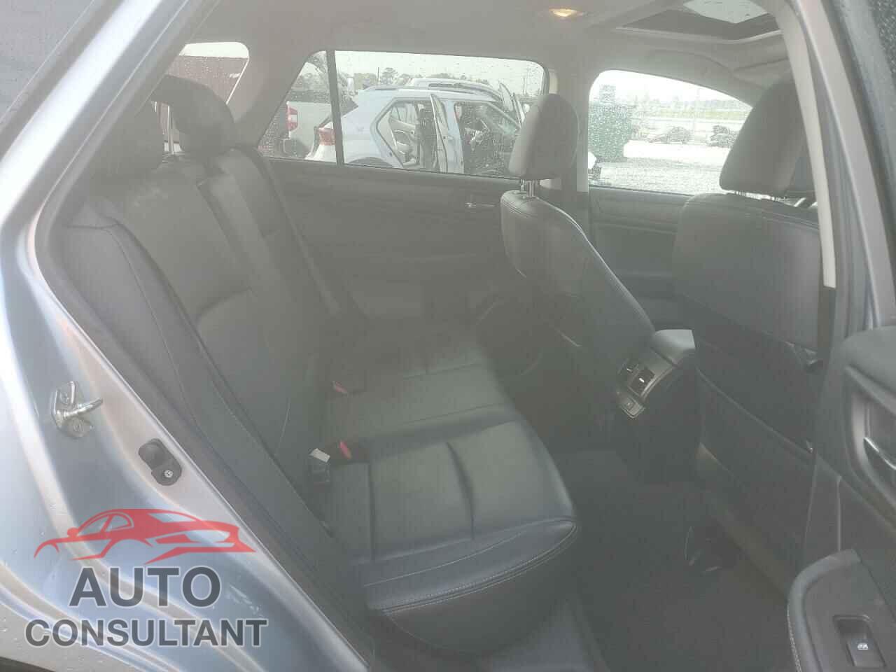 SUBARU OUTBACK 2015 - 4S4BSBNC4F3301634
