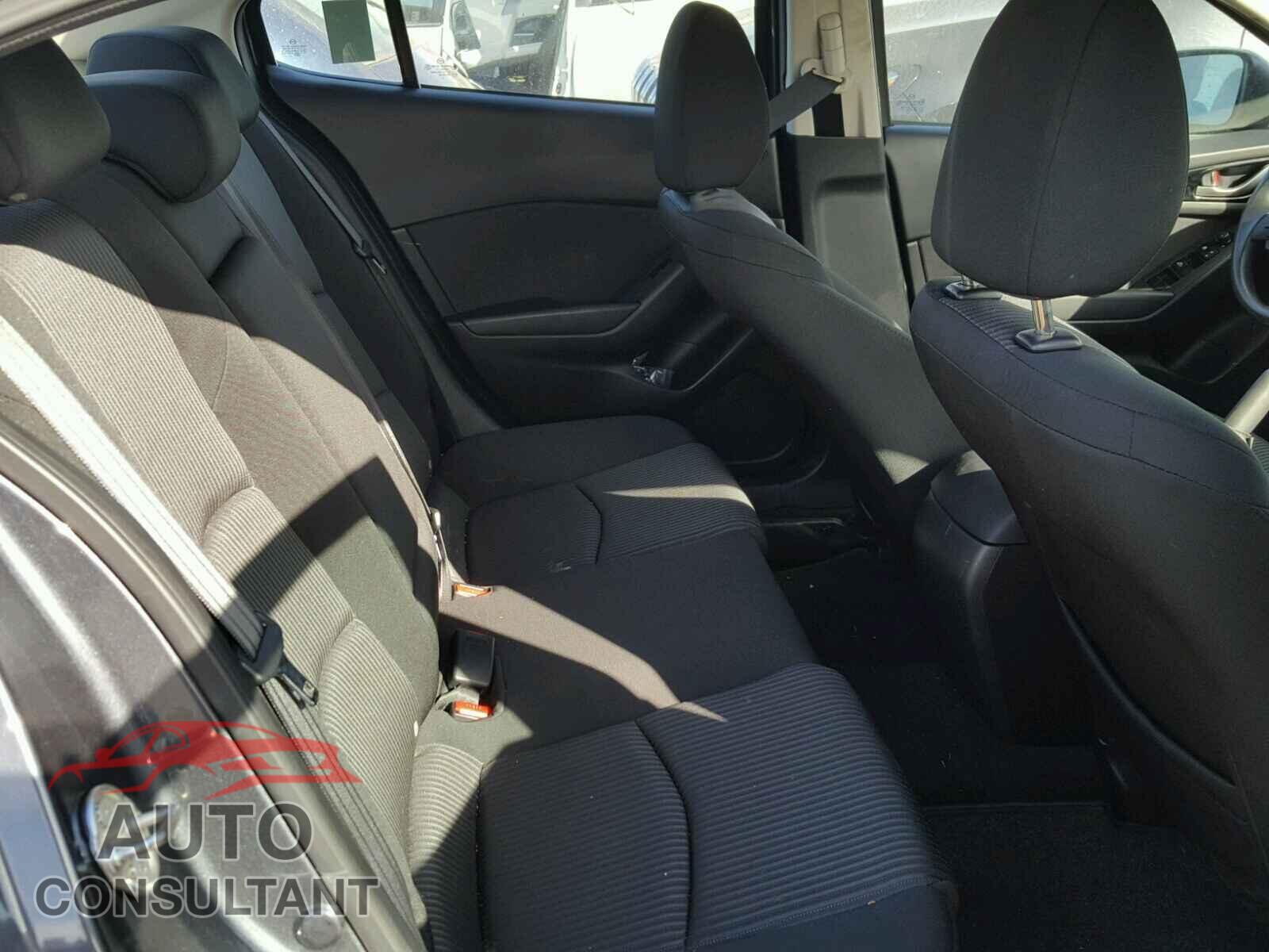 MAZDA 3 2016 - JM1BM1U72G1321701