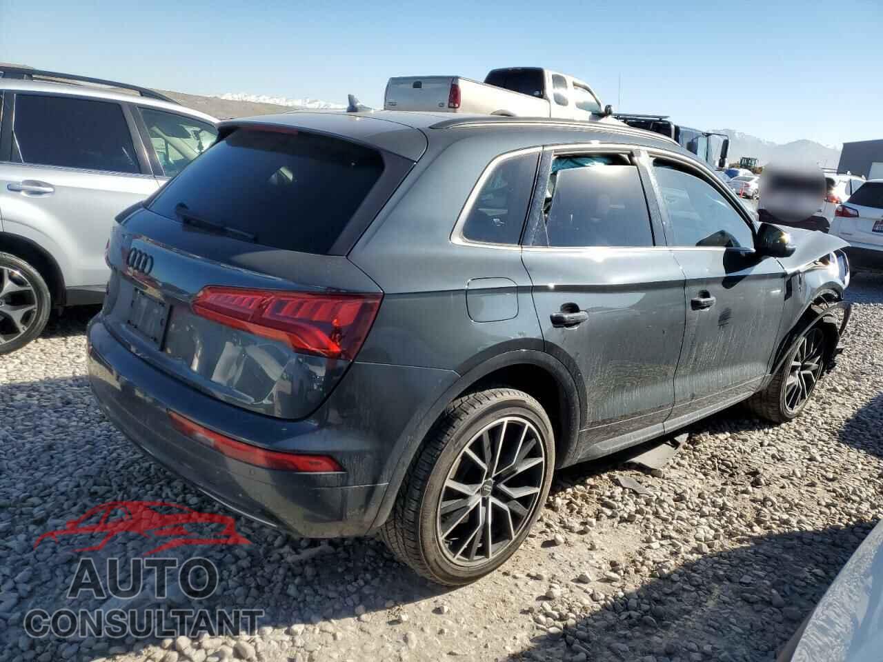 AUDI Q5 2020 - WA1BNAFY8L2024966