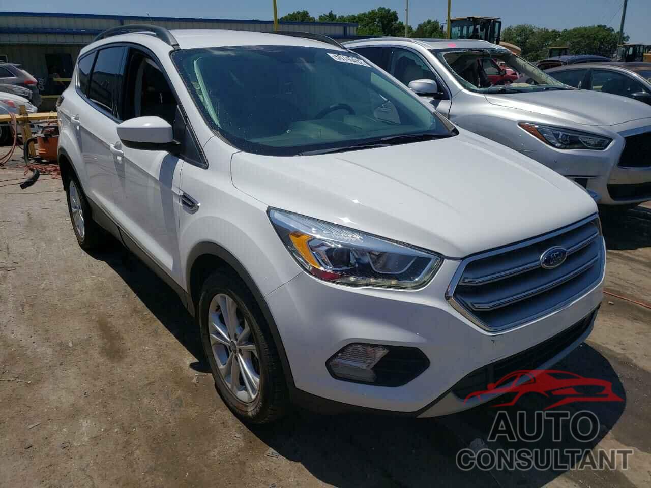 FORD ESCAPE 2017 - 1FMCU0G96HUC07031