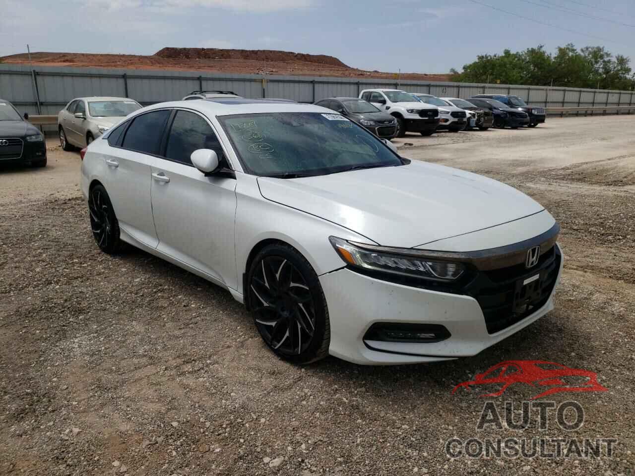HONDA ACCORD 2018 - 1HGCV2F35JA017563