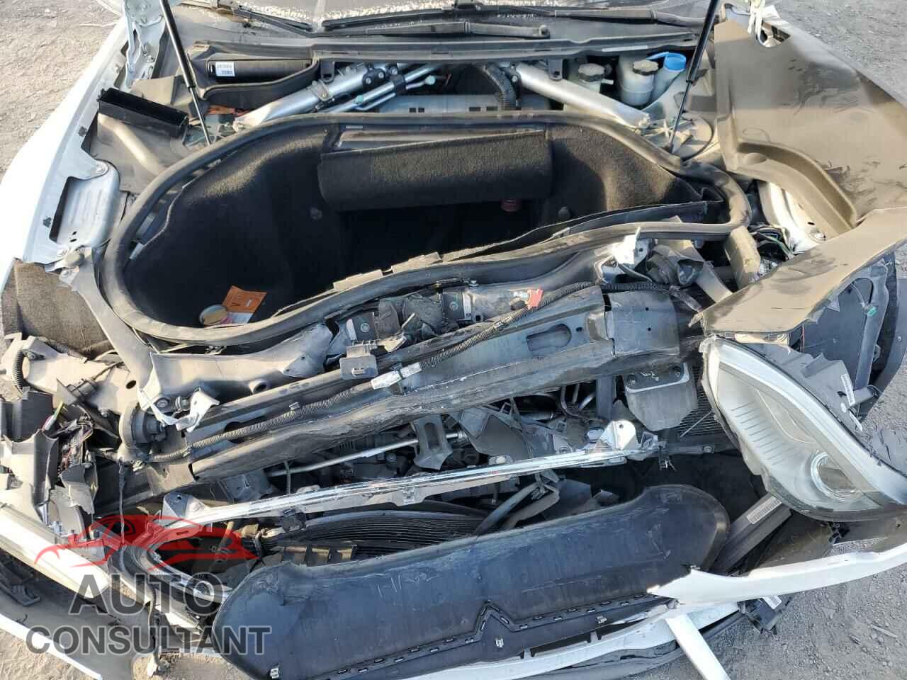 TESLA MODEL S 2013 - 5YJSA1CG0DFP03870