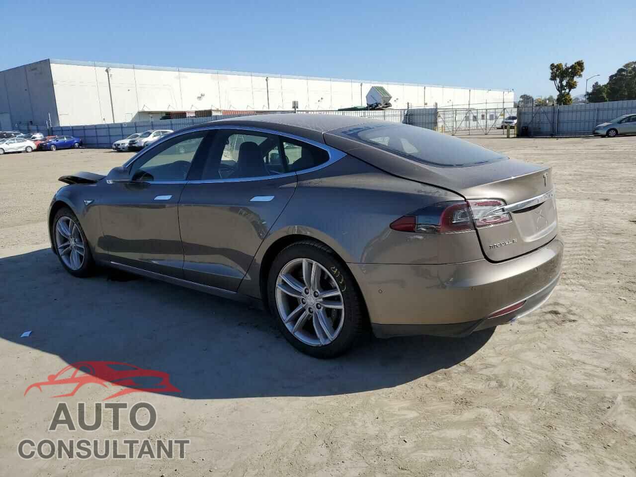 TESLA MODEL S 2016 - 5YJSA1E29GF126438