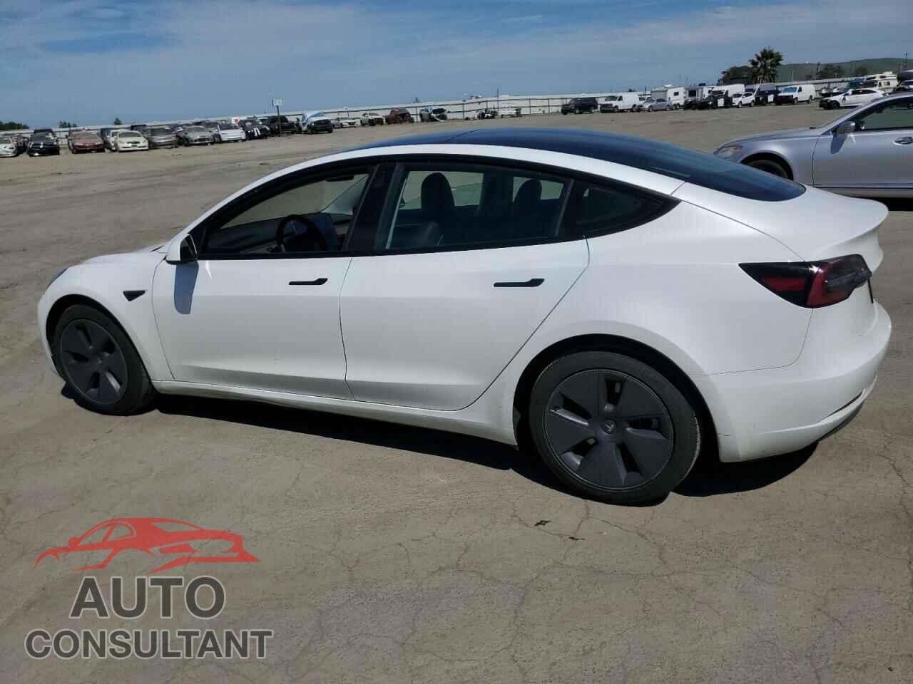 TESLA MODEL 3 2023 - 5YJ3E1EA2PF413779