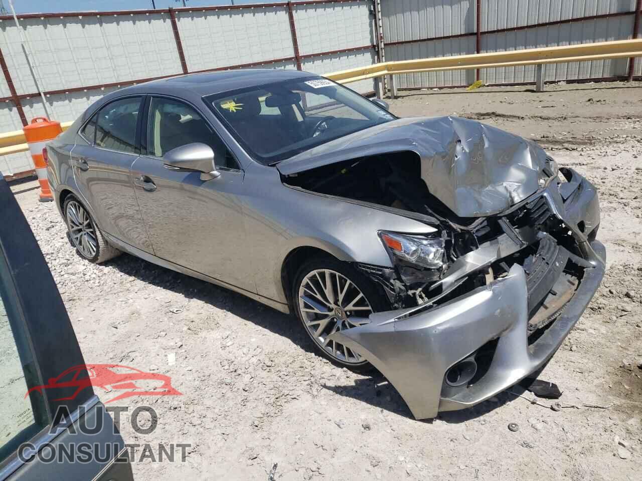 LEXUS IS 2016 - JTHBA1D2XG5031372