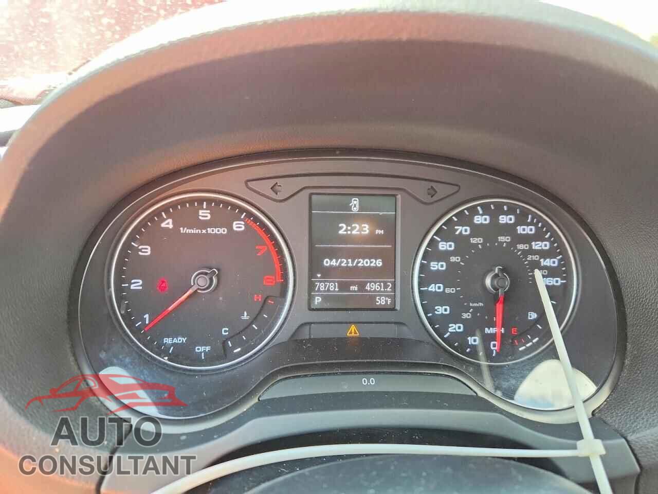 AUDI A3 2017 - WAUB8GFF1H1064783