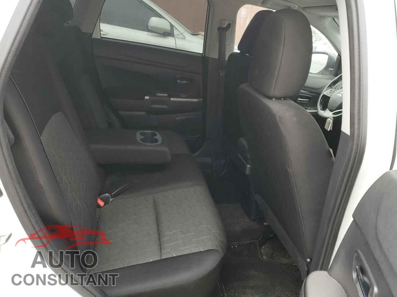 MITSUBISHI OUTLANDER 2020 - JA4AR3AU6LU003473