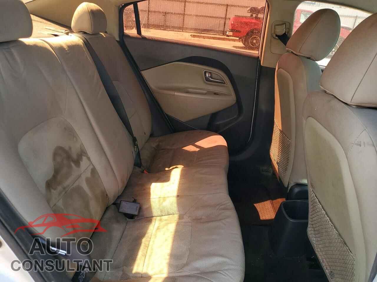 KIA RIO 2016 - KNADM4A37G6540665