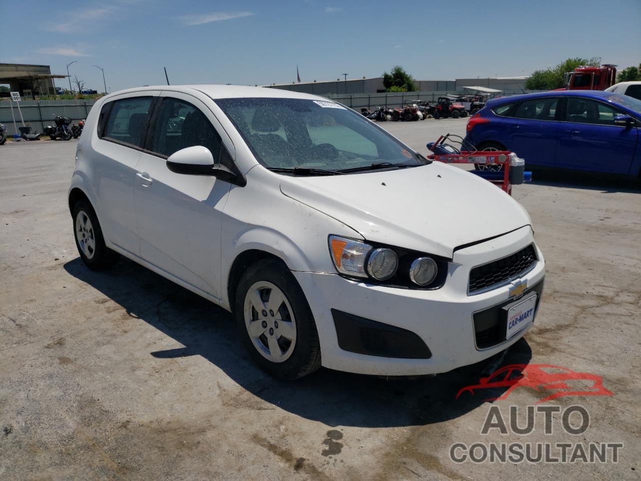 CHEVROLET SONIC 2016 - 1G1JA6SH7G4182105