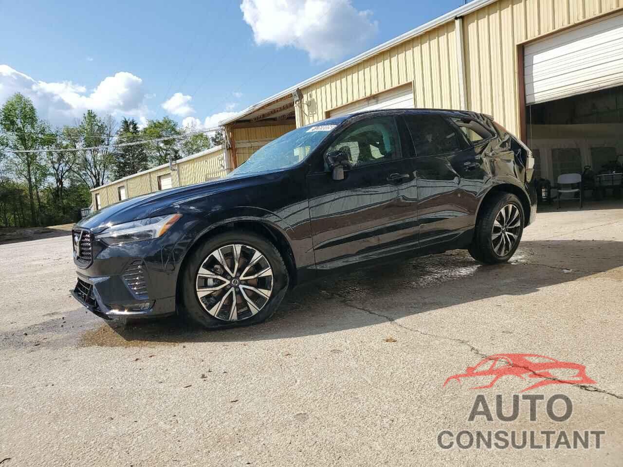 VOLVO XC60 PLUS 2025 - YV4M12RCXS1081381