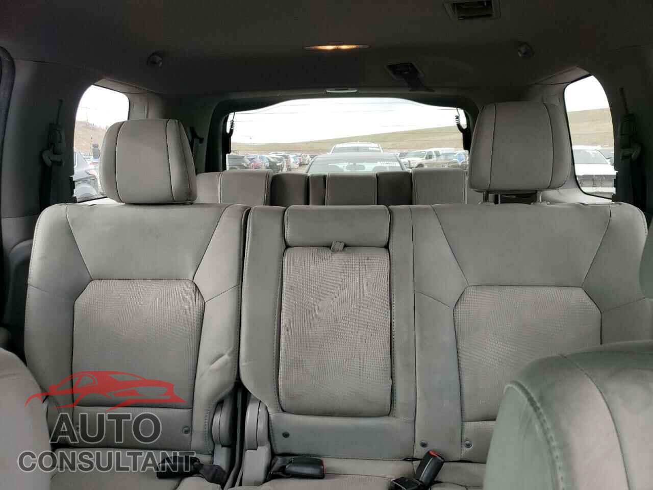 HONDA PILOT 2013 - 5FNYF3H22DB040693