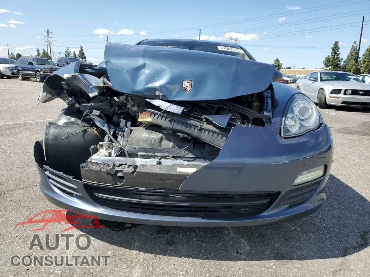 PORSCHE PANAMERA 2011 - WP0AA2A73BL013738