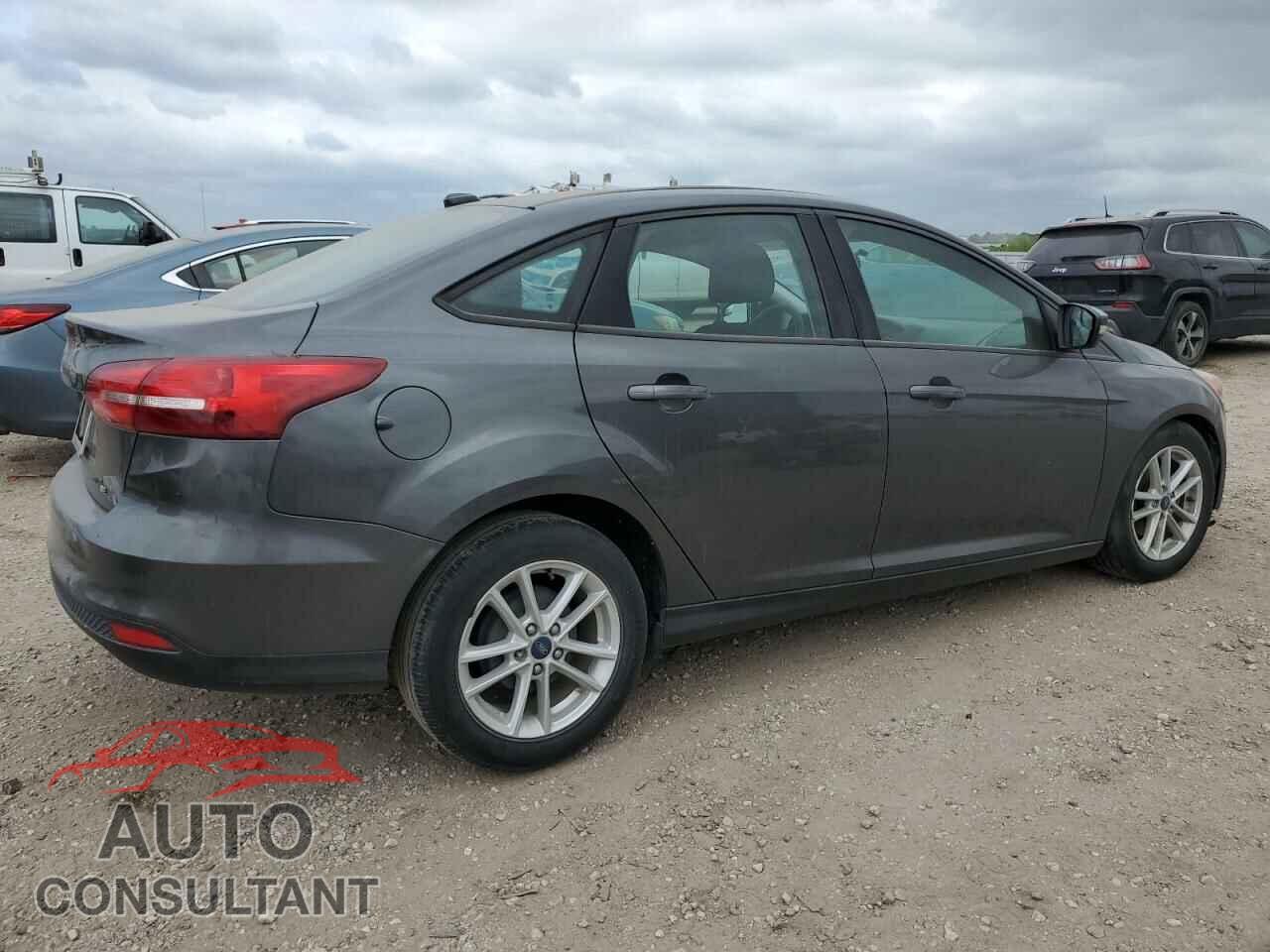 FORD FOCUS 2017 - 1FADP3F29HL341971