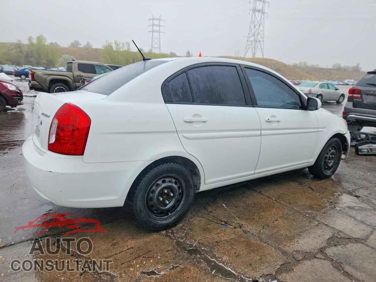 HYUNDAI ACCENT 2011 - KMHCN4AC4BU605922