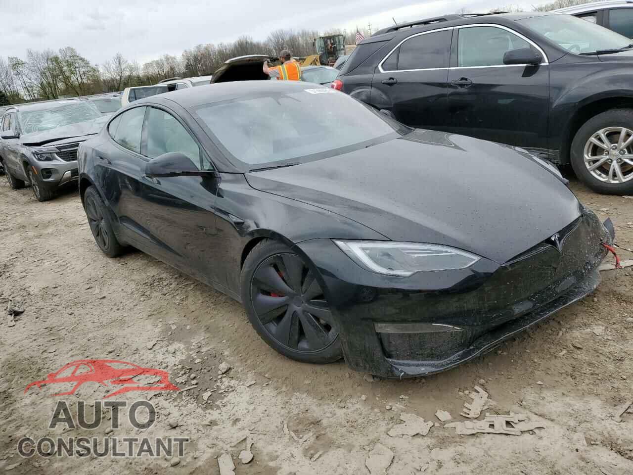 TESLA MODEL S 2023 - 5YJSA1E69PF527880