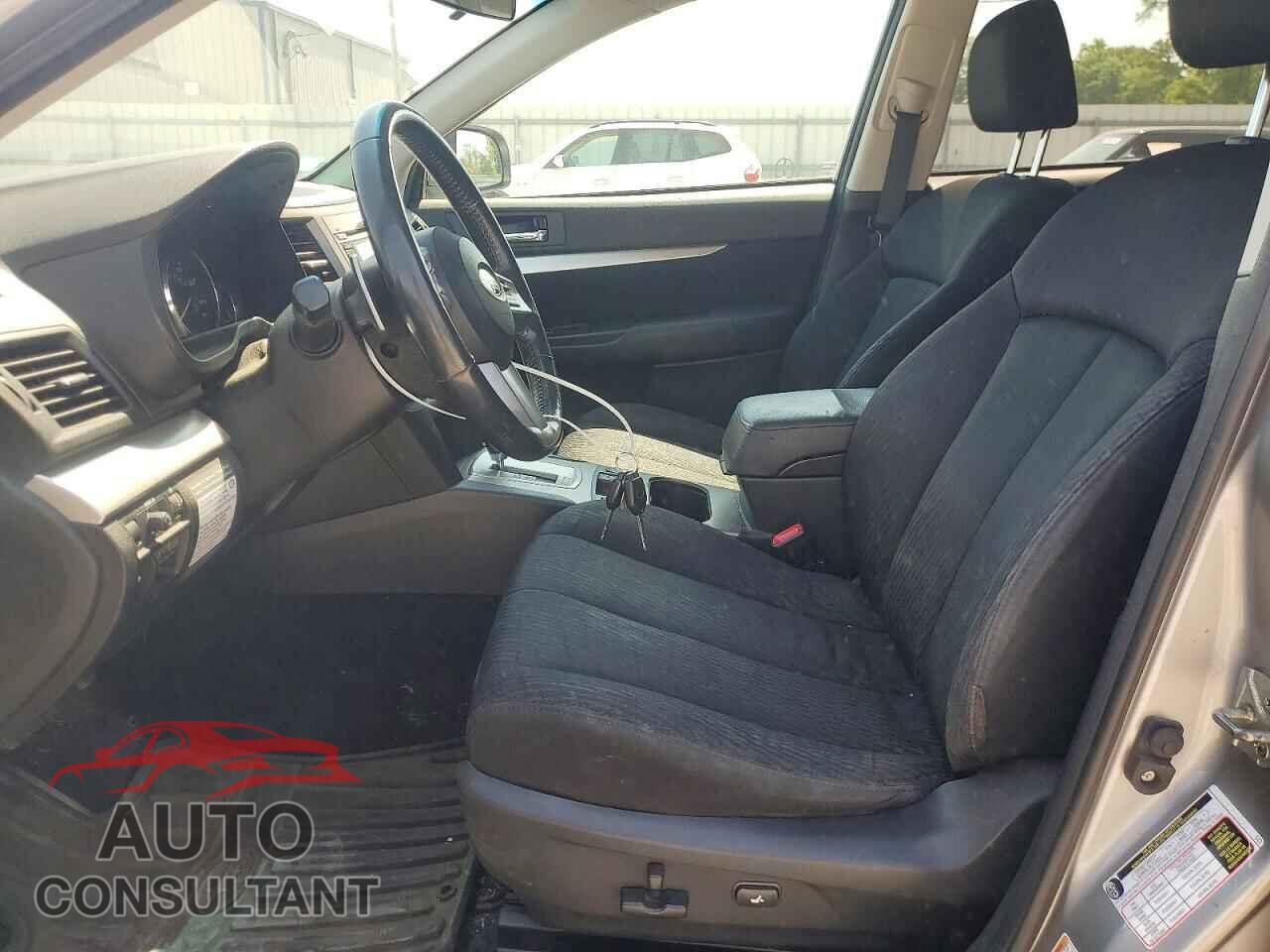 SUBARU OUTBACK 2011 - 4S4BRBCC4B3318247