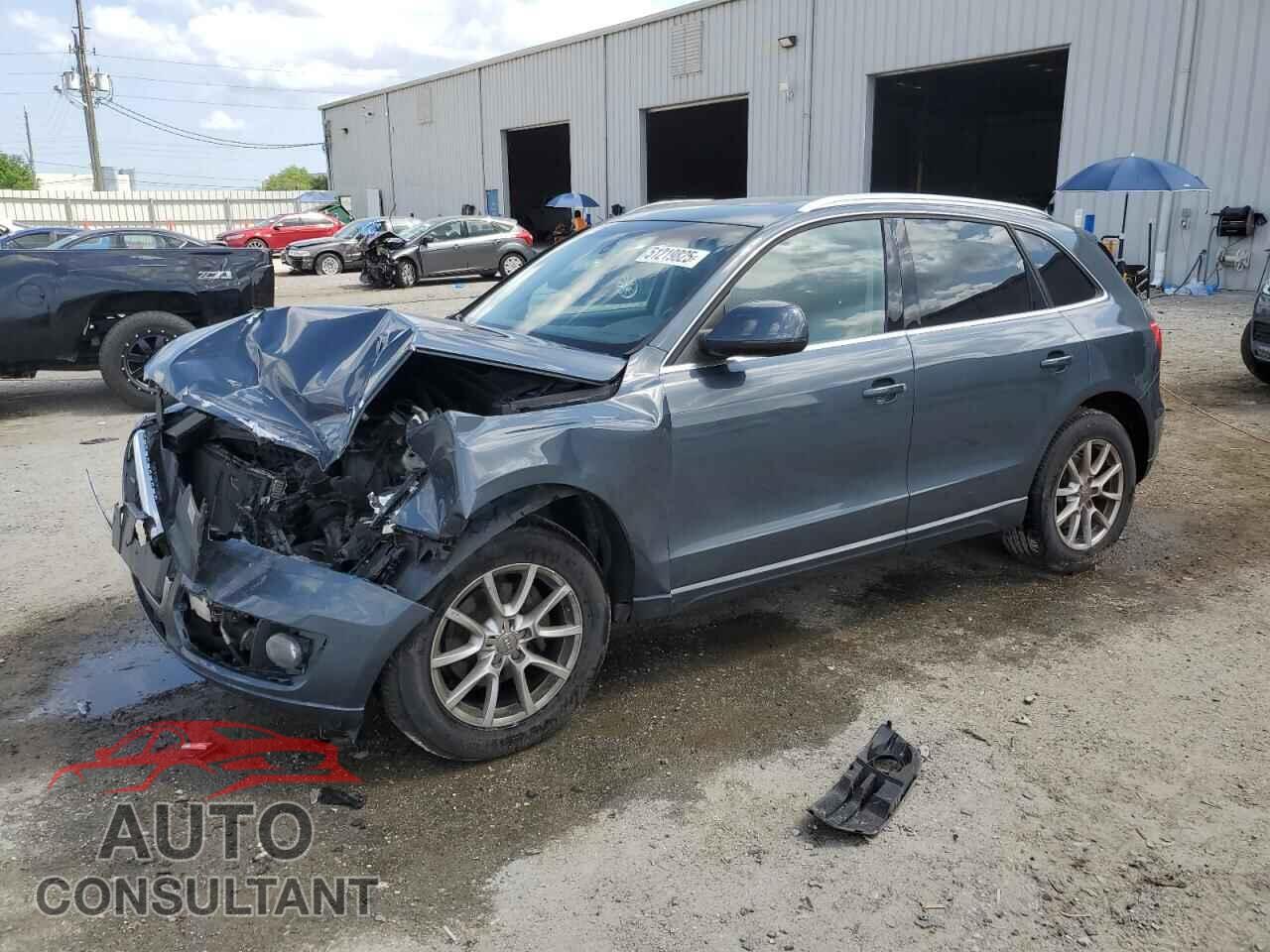 AUDI Q5 2011 - WA1CFAFP4BA090024