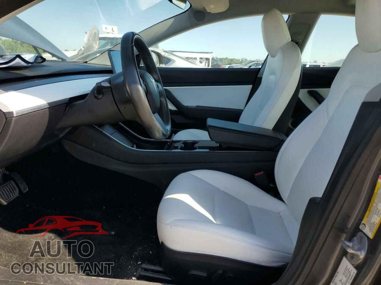 TESLA MODEL 3 2019 - 5YJ3E1EA0KF312054