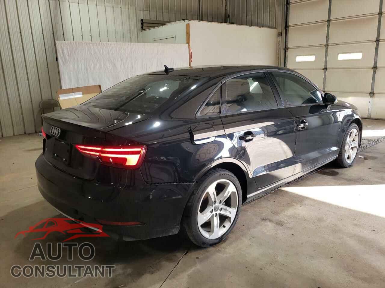 AUDI A3 2017 - WAUAUGFF8H1026605