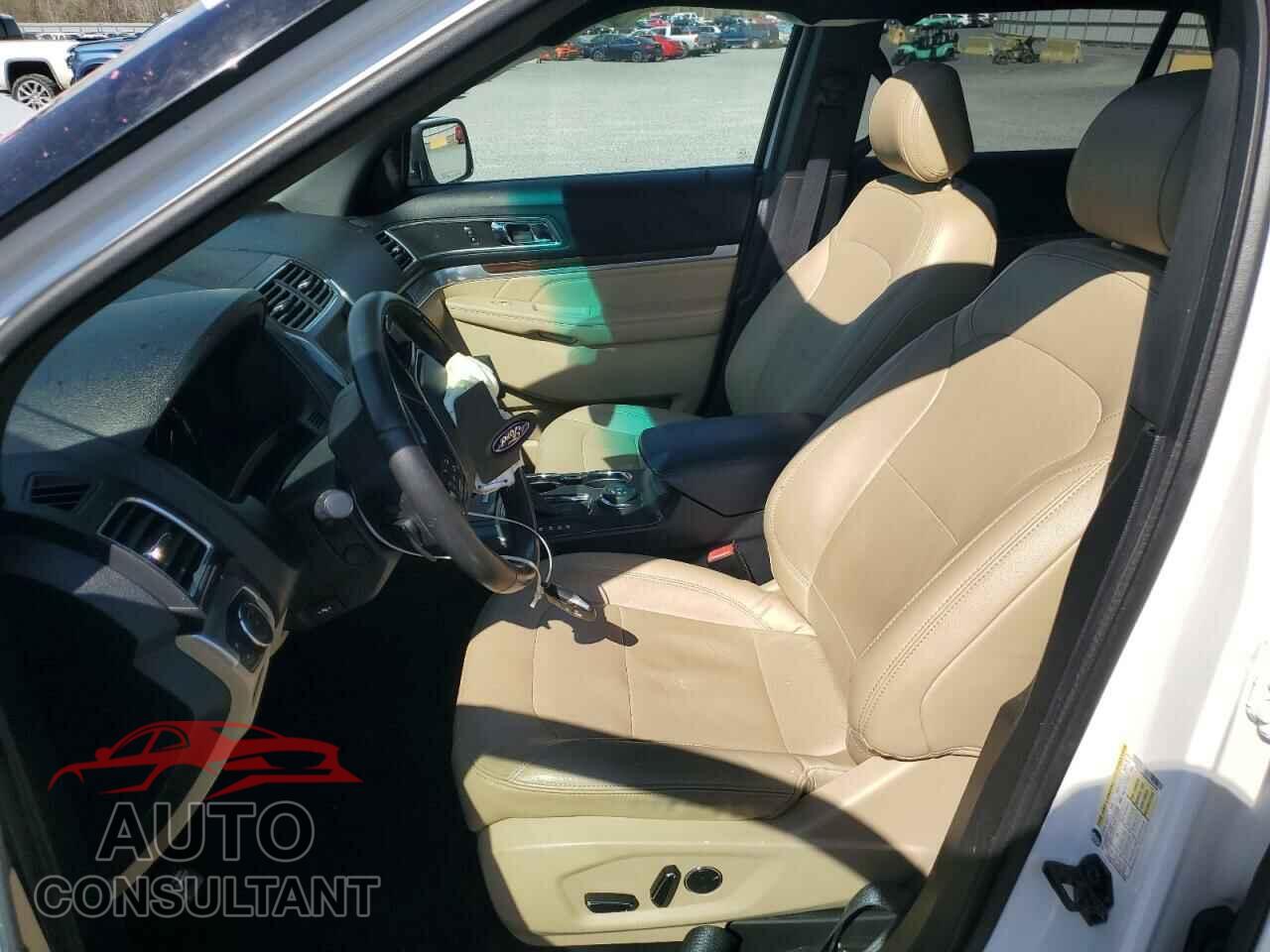 FORD EXPLORER 2016 - 1FM5K8F80GGA02596