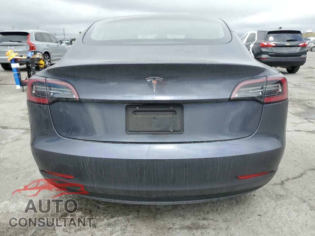 TESLA MODEL 3 2023 - 5YJ3E1EA8PF464493