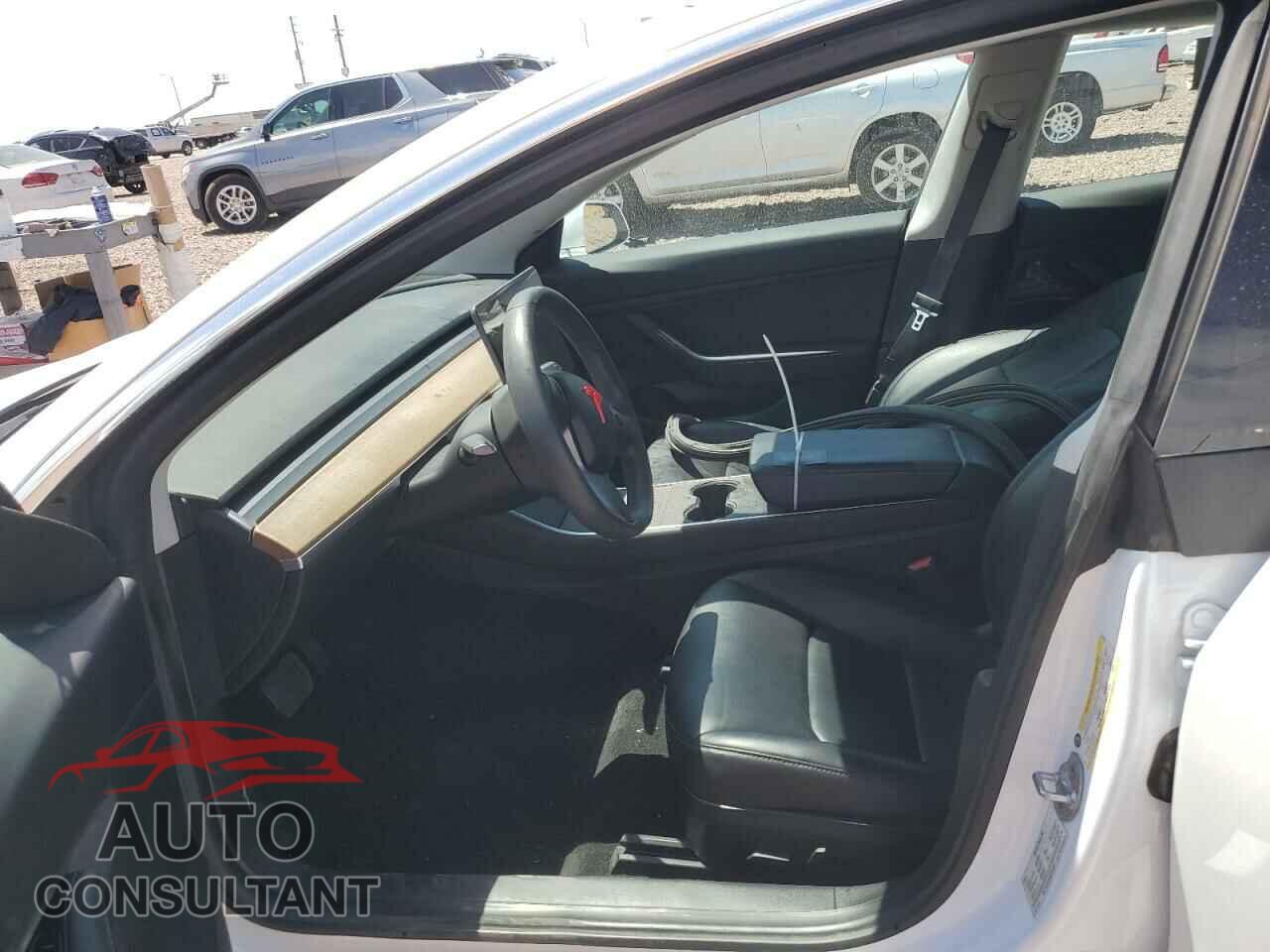 TESLA MODEL 3 2019 - 5YJ3E1EB0KF512781